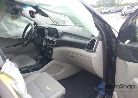 2021 Hyundai Tucson Limited/Sel/Sport/Ultimate/Value z USA, uszkodzony, nr VIN KM8J3CA4XMU359347